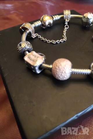 Оригинална  сребърна гривна Пандора  с розова позлата , снимка 12 - Гривни - 34912086