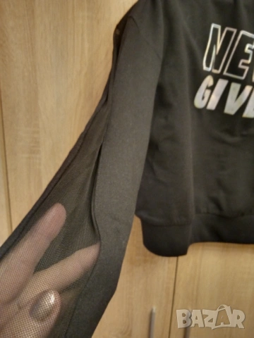 Дамски суичър. Друга блуза, снимка 2 - Суичъри - 54015133