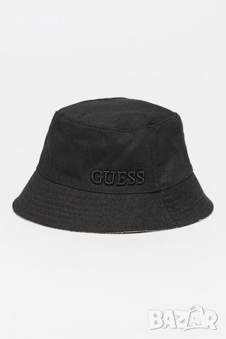 Шапка Guess