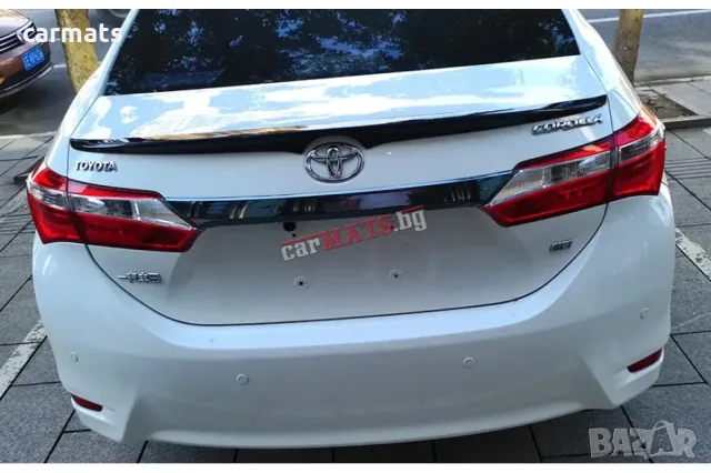 Спойлер за багажник за Toyota Corolla (2014-2018) - черен гланц