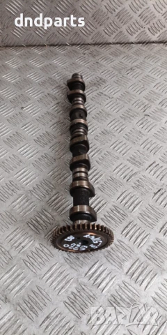 Разпределителен вал Mercedes E220 CDI W211 2008г.	