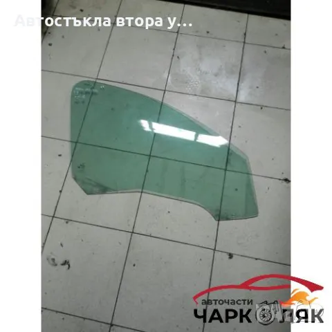 Стъкло предно дясно Пежо 206 4вр 99г., снимка 1