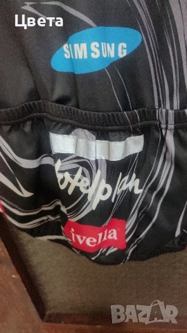 Спортна фанелка, снимка 4 - Спортни дрехи, екипи - 51391942