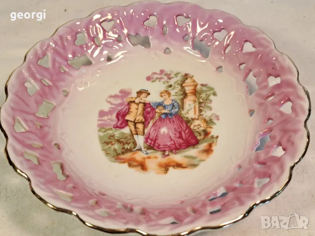 ажурна порцеланова чиния Ромео и Жулиета розов порцелан 23/1