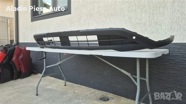 Долна решетка предна броня Ford Transit Custom година 2023 2024 2025 код PZ31R17757A, PZ31-R17757-A, снимка 2 - Аксесоари и консумативи - 51273975