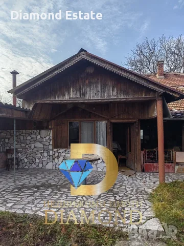 Двуетажна къща в село Върбица, обл. Хасково, снимка 5 - Къщи - 48139434