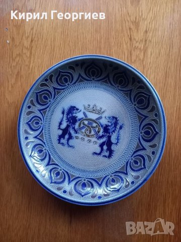 Красива релефна керамична чиния за стена , снимка 1