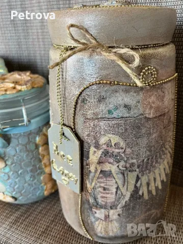 Голям буркан с декупаж