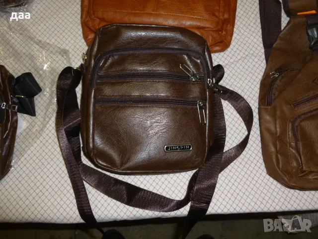 продавам стилна кожена чанта през рамо