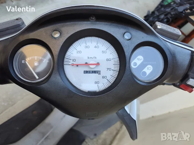 Продавам Honda X8R-S (50 кубика) – Отлично състояние, редовни документи!, снимка 3 - Мотоциклети и мототехника - 56135815