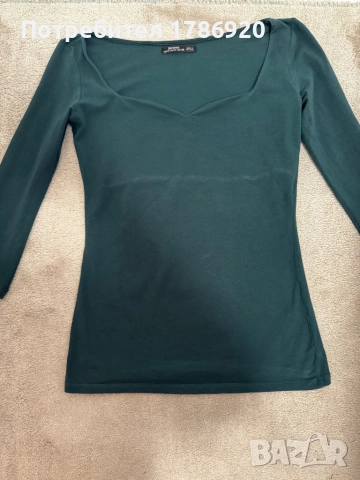 Дамска блуза Bershka – размер M, снимка 2 - Други - 46104770