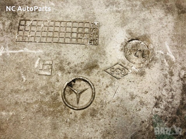 Картер за Mercedes Мерцедес А W176 B W246 Рено 1.5d A6070140200 111110421R 2016, снимка 3 - Части - 44286790