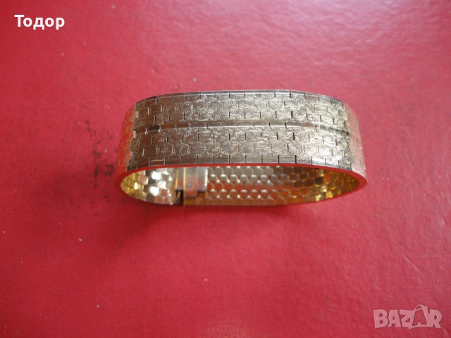 Невероятна позлатена гривна Plague URG, снимка 6 - Гривни - 53301925