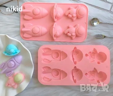 Ракета Космонавт Астронавт Земно кълбо космически силиконов молд форма фондан шоколад гипс декор , снимка 3 - Форми - 47520727