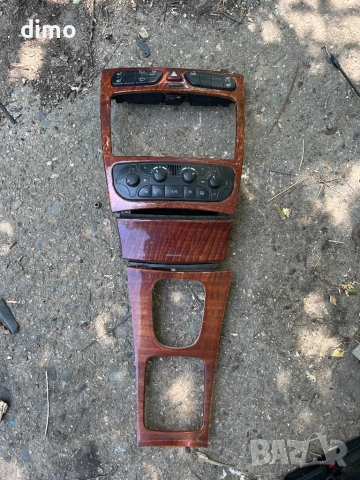 интериорни махагонови лайсни Mercedes W203 махагон