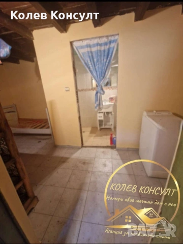 🥇 Агенция “Колев Консулт” продава двуетажна къща в село Мезек, област Хасково , снимка 10 - Къщи - 54070035