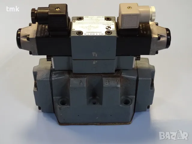 Хидравличен разпределител Rexroth 4 WEH 16 G 30/6AG 24 NETSZ4 250Bar 24VDC, снимка 5 - Резервни части за машини - 49813758