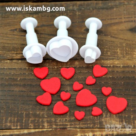 Комплект 3 бр. резци с бутало Сърце - код 3326, снимка 2 - Форми - 35410367