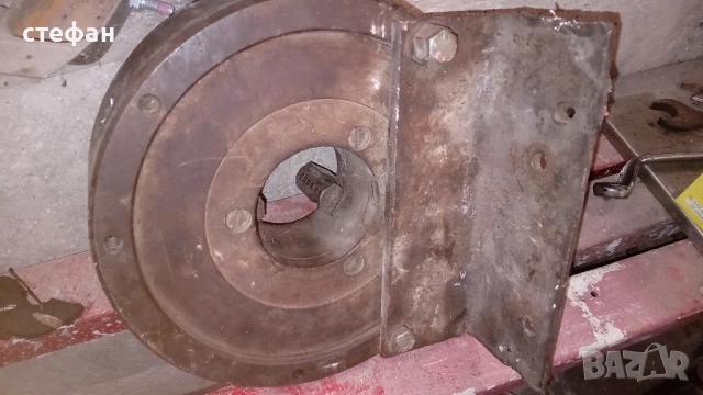 Унуверсал за струг ф250, снимка 2 - Стругове - 51972041