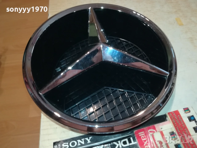 MERCEDES-18Х15Х6СМ ГОЛЯМА ЕМБЛЕМА 3011251643