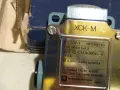 Краен изключвател Telemecanique limit switch XCK-M 102 France маркови френски, снимка 8