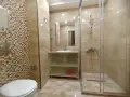 Продаваме Тристаен Апартамент в Центъра, снимка 6