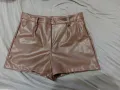 Дамски  къси кожени панталони , снимка 1