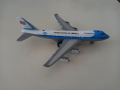 Метални Boeing 787 и 777, 2 пластмасови изтребителя, снимка 6