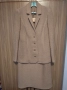 Дамски костюм, снимка 1