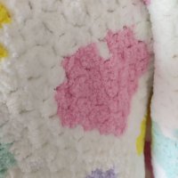 Ръчно плетено бебешко одеяло , снимка 4 - Спално бельо и завивки - 34067486