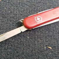 Ножче Викторинокс, снимка 1 - Антикварни и старинни предмети - 42622234