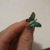 Дамски пръстен пеперуда нов размер 5, снимка 2 - Пръстени - 31118321