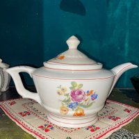 Порцеланов чайник, 1953г, SW, снимка 2 - Антикварни и старинни предмети - 39470080
