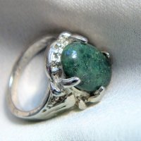 Сребърен пръстен с трансваалски жад, снимка 1 - Пръстени - 42755353