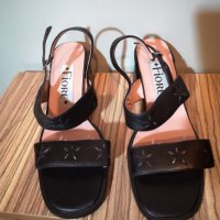 Нови кожени италиански черни сандали на широк ток, снимка 8 - Сандали - 29161387