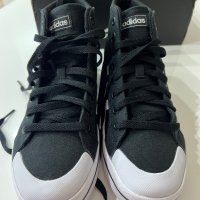 Нови оригинални кецове Adidas 39,3 номер бели и черни, снимка 12 - Кецове - 38299282