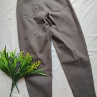 Дамски сиви дънки mom fit , Размер 34/XS, снимка 2 - Панталони - 40469292