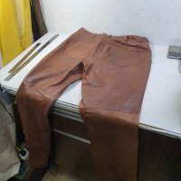 Кожен Панталон - Естествена Кожа Размер Л, снимка 2 - Панталони - 39213635