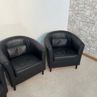 Черни кожени фотьойлчета в много добро състояние , снимка 5 - Дивани и мека мебел - 44276526