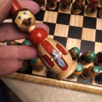 Рядък дървен шах матрьошки РЪЧНА ИЗРАБОТКА, снимка 10 - Шах и табла - 31641822