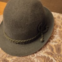 Елегантна дамска шапка, снимка 2 - Шапки - 40135445