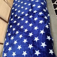 Одеялца "плюшени" размер 150/200, снимка 3 - Олекотени завивки и одеяла - 42859420