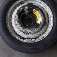Резервна гума Dunlop за Mercedes ML163 -155 90 на 18, снимка 1 - Гуми и джанти - 38544384