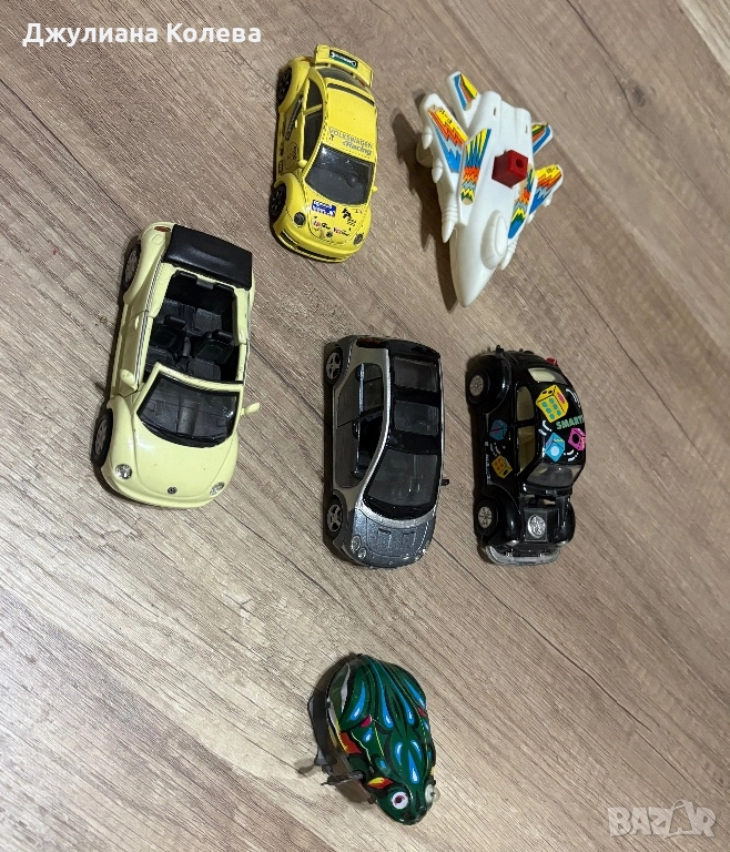 Обща цена-10лв. Колите и жабата са метални. Жабата не работи., снимка 1