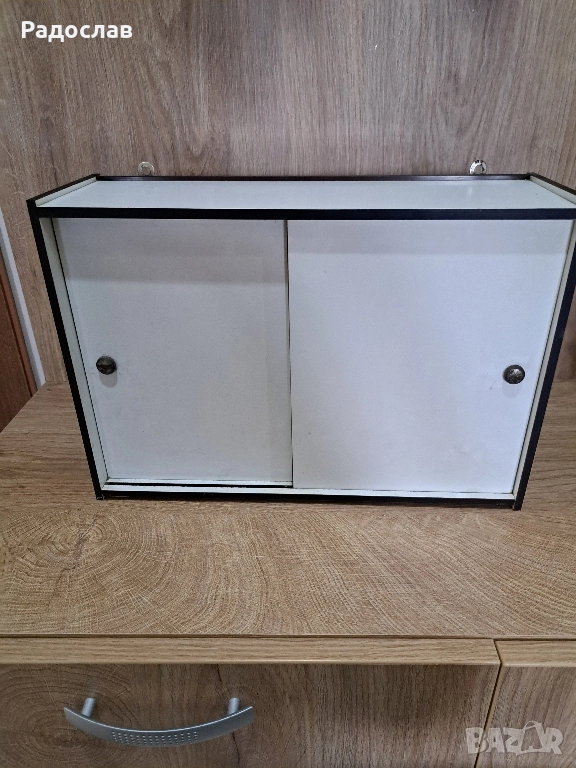 Домашна стенна аптечка, снимка 1