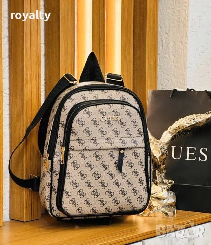 Guess Дамска Кожена Раница , снимка 1