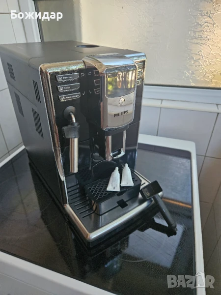 Кафеавтомат Philips EP5310 ( Saeco ), снимка 1