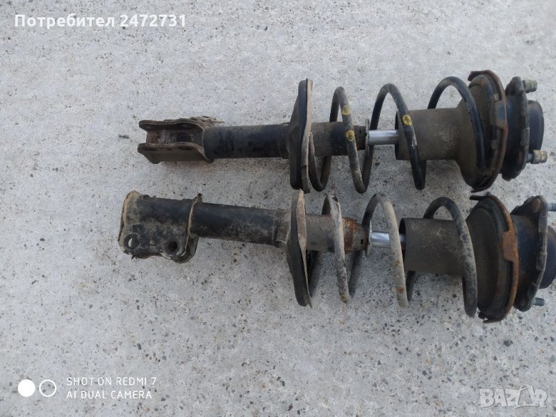 Предни амортисьори за Toyota avensis 2001 г., снимка 1