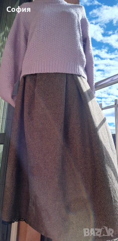 Нов сет от пуловер и вълнена пола,р-р S/M/L, снимка 1