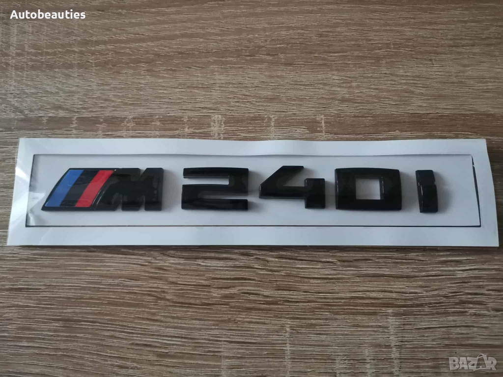 BMW M240i черна емблема малък размер, снимка 1